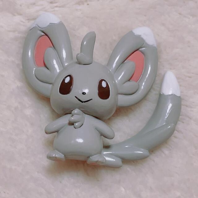 ポケモン ???? ポケモン モンスターコレクション チラーミィ ???? の通販 by ✿ ???????????????????? ???????????? ✿︎｜ポケモンならラクマ