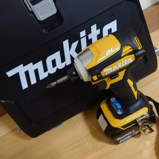 マキタ(Makita)のマキタ　18V　新品　インパクトドライバー　TD172DRGX　FY(工具/メンテナンス)