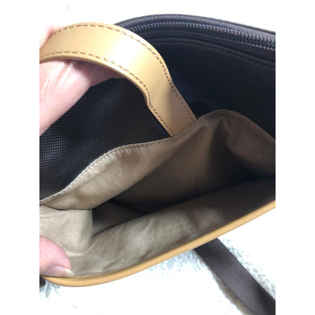 HUNTING WORLD(ハンティングワールド)のyamato 様　HUNTING WORLD アット　イーズ　ワタム　ショルダー メンズのバッグ(ショルダーバッグ)の商品写真