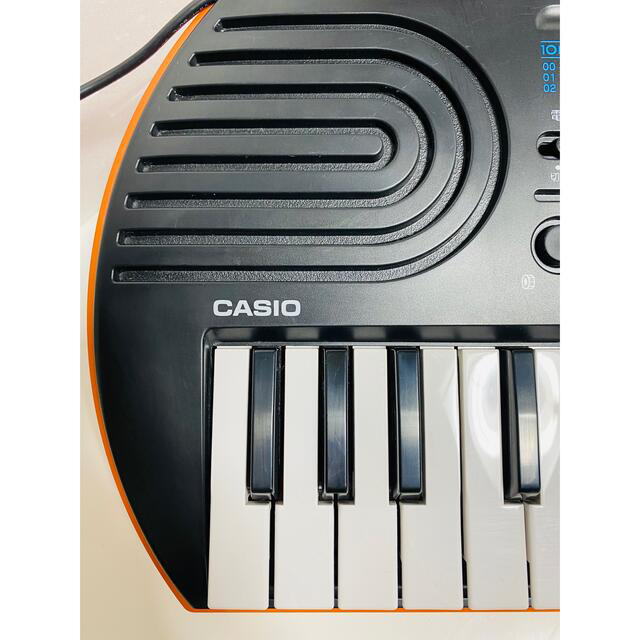 CASIO(カシオ)のCASIO SA-76 楽器の鍵盤楽器(電子ピアノ)の商品写真