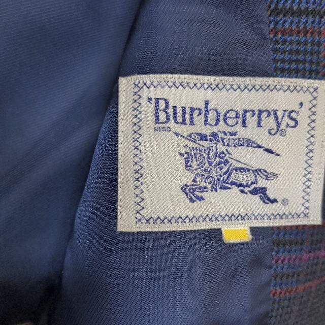 BURBERRY(バーバリー)のバーバリー ズBurberrys テーラードジャケット チェック柄 ネイビー系 レディースのジャケット/アウター(テーラードジャケット)の商品写真