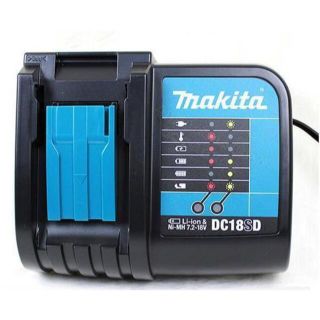 マキタ(Makita)のマキタmakita 充電器 DC18SD 並行輸入品 電圧転換器付け ケースなし(工具/メンテナンス)