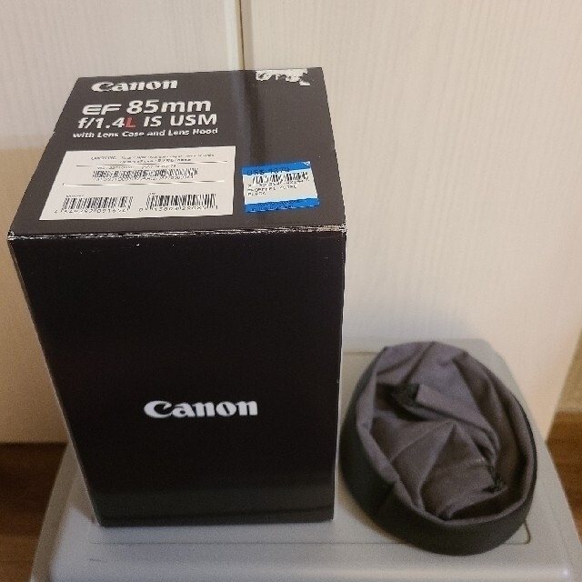 Canon(キヤノン)のEF85mm F1.4L IS USM【中古】 スマホ/家電/カメラのカメラ(その他)の商品写真