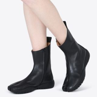 マルタンマルジェラ(Maison Martin Margiela)のMaison Margiela 2017 足袋ブーツ 40 レザー 外箱あり(ブーツ)