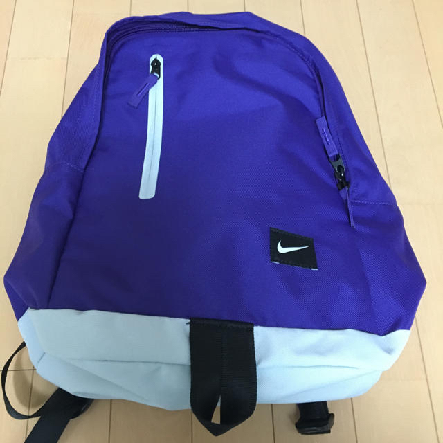 NIKE(ナイキ)のナイキ リュック  紫 レディースのバッグ(リュック/バックパック)の商品写真