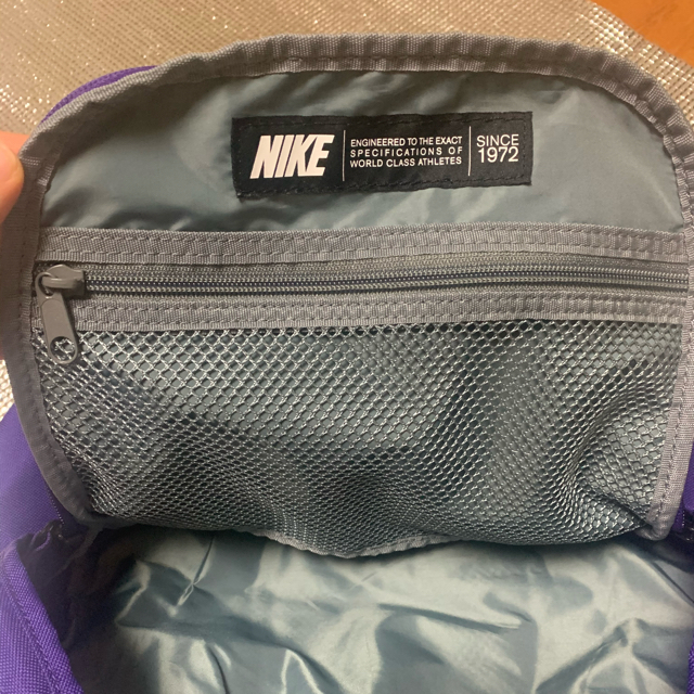 NIKE(ナイキ)のナイキ リュック  紫 レディースのバッグ(リュック/バックパック)の商品写真