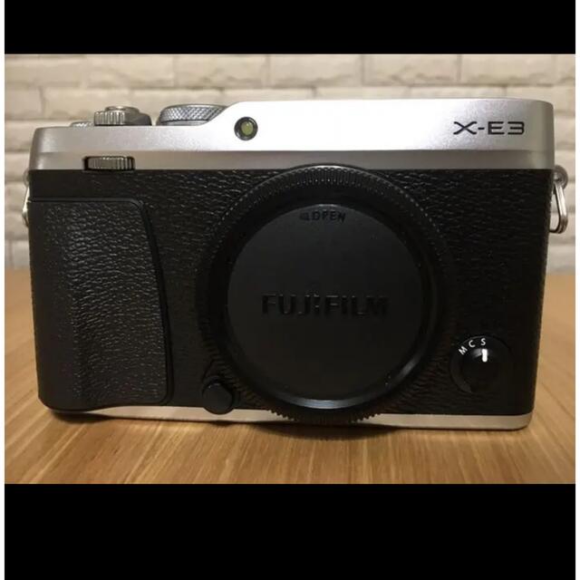 【格安】FUJIFILM x-e3カメラ