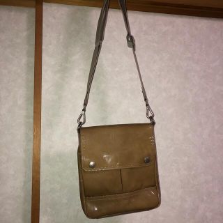 BRUNELLO CUCINELLI(ショルダーバッグ)のフリマアイテム一覧 BRUNELLO CUCINELLI(ショルダーバッグ)のフリマアイテム一覧
