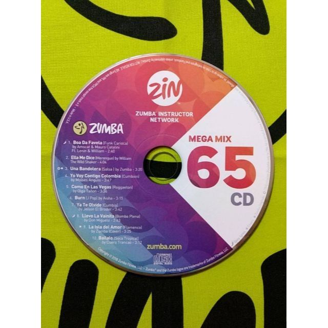 超希少　ZUMBA　ズンバ　MEGAMIX3　メガミックス3　CD