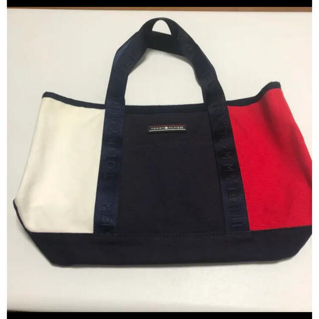 TOMMY HILFIGER(トミーヒルフィガー)のトミーヒルフィガー　トートバッグ レディースのバッグ(トートバッグ)の商品写真