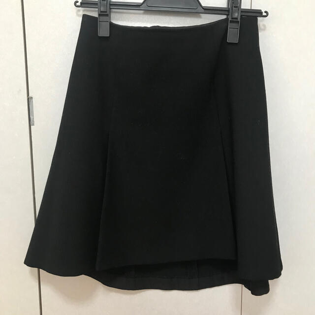 UNITED ARROWS(ユナイテッドアローズ)のユナイテッドアローズ　タックフレアミニスカート　jewelchanges レディースのスカート(ひざ丈スカート)の商品写真