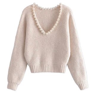 ザラ(ZARA)の未使用 ZARA パール付き ニット ホワイト GRL 三上悠亜 ワンピース(ニット/セーター)