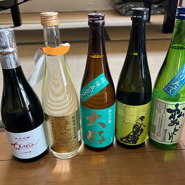 日本酒　四合瓶