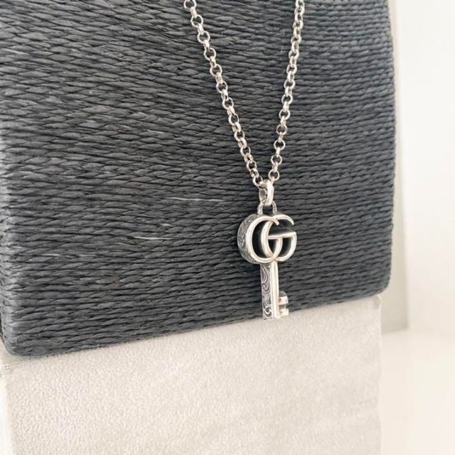 極美品・男女兼用】グッチ GUCCI ダブルG キーネックレス ペンダント