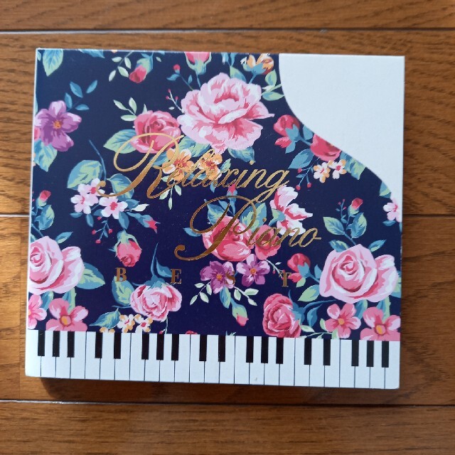 リラックスピアノ ベスト 楽器のスコア/楽譜(ポピュラー)の商品写真