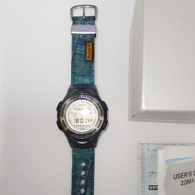 CASIO(カシオ)のCASIO ベビーG BG-173V デニム柄 中古 電池交換済み レディースのファッション小物(腕時計)の商品写真