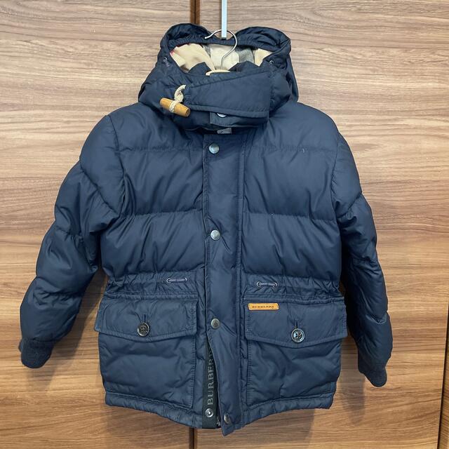 BURBERRY(バーバリー)のバーバリー ダウン 4Y キッズ/ベビー/マタニティのキッズ服男の子用(90cm~)(コート)の商品写真