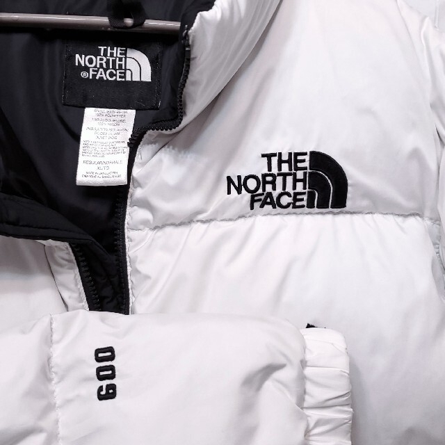 THE NORTH FACE   THE NORTH FACE NUPTSE ヌプシ  ダウン 白