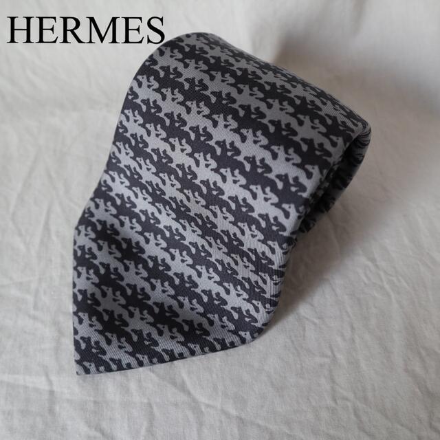 Hermes(エルメス)の【HERMES】ネクタイ美品！グレー地に乗馬柄 メンズのファッション小物(ネクタイ)の商品写真