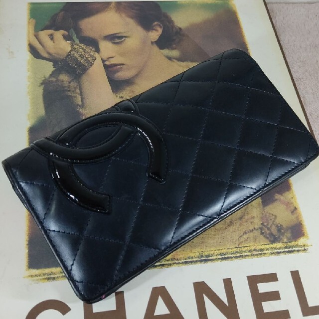 CHANEL(シャネル)のCHANEL 長財布 黒 カンボンライン レディースのファッション小物(財布)の商品写真