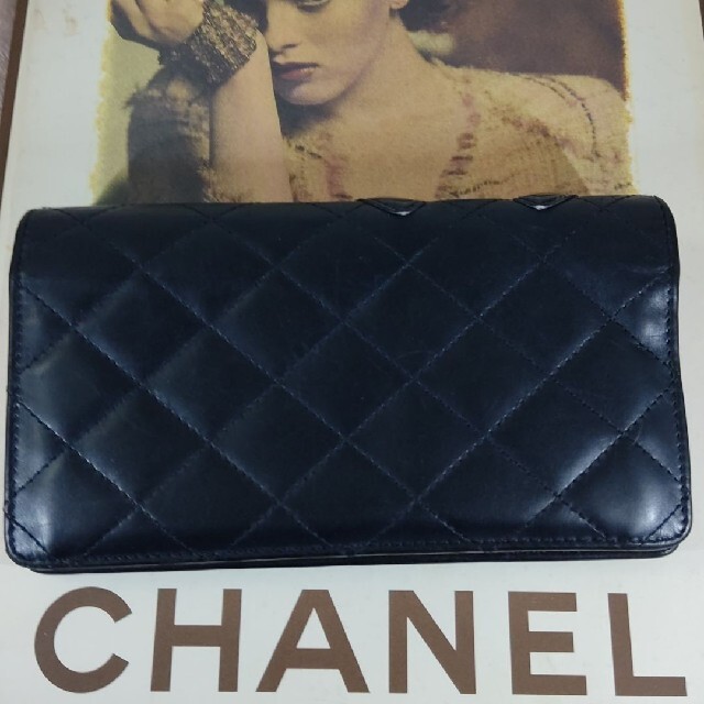 CHANEL(シャネル)のCHANEL 長財布 黒 カンボンライン レディースのファッション小物(財布)の商品写真