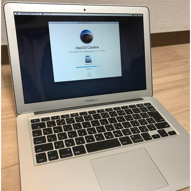 アップルMacBook Air 13-inch Mid 2012