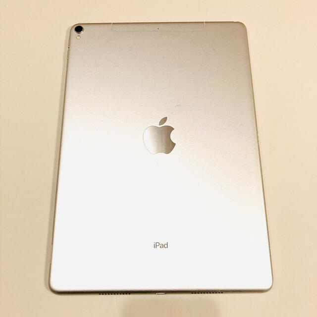 格安 iPad - 美品 i Pad Pro アイパッド 10.5インチ 64GB キーボード付きの通販 by M&L ショップ♡フォロー割実施中！
｜アイパッドならラクマ 格安正規店