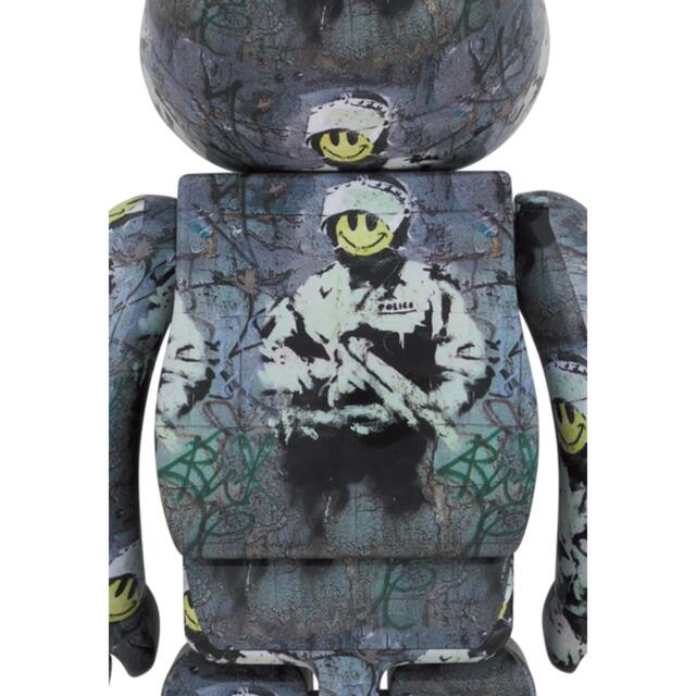 BE@RBRICK RIOT COP