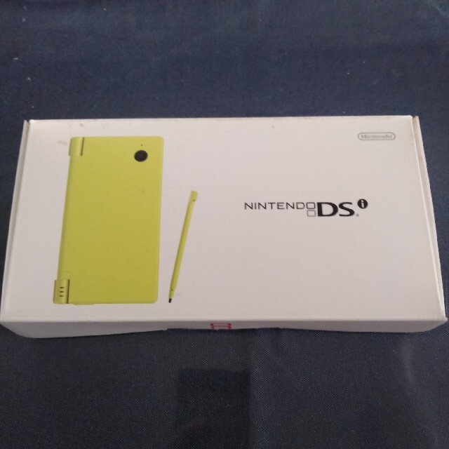 ニンテンドーDS(ニンテンドーDS)の新品同様　NINTENDO DS ニンテンドー DSi 本体 エンタメ/ホビーのゲームソフト/ゲーム機本体(携帯用ゲーム機本体)の商品写真