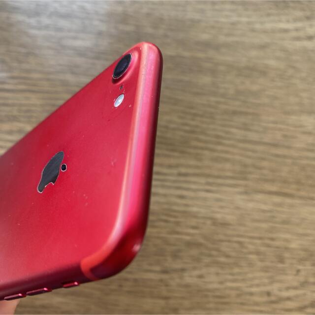 Apple(アップル)のApple iPhone 7 128GB レッド SIMフリー スマホ/家電/カメラのスマートフォン/携帯電話(スマートフォン本体)の商品写真