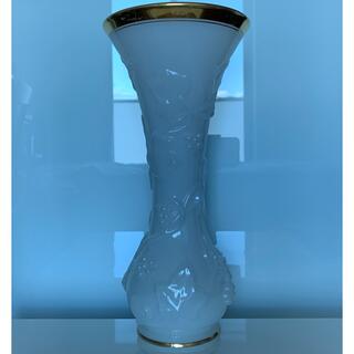 バカラ(Baccarat)の✯極レア 最高級 葡萄 金彩 装飾 光輝く オールドバカラ 白 ホワイト 花瓶✯(花瓶)