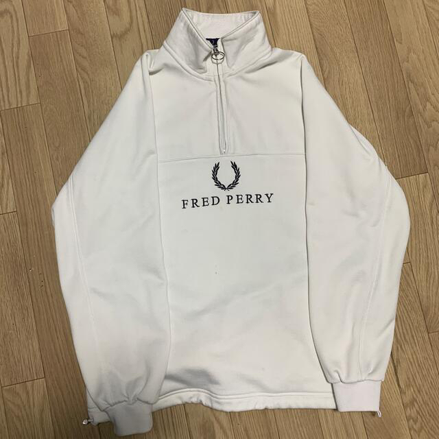 FRED PERRY(フレッドペリー)のFRED PERRY トレーナー メンズのトップス(スウェット)の商品写真