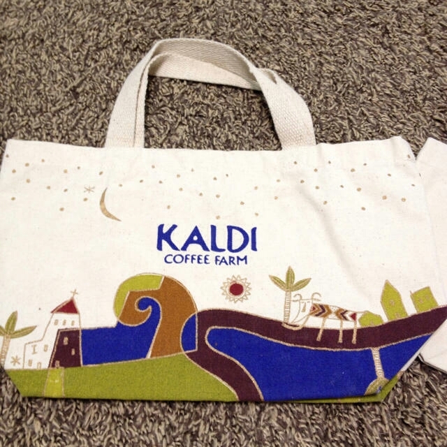 KALDI(カルディ)のトートバッグ   レディースのバッグ(トートバッグ)の商品写真