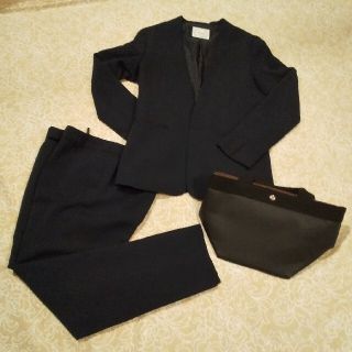 ザラ(ZARA)のノーカラージャケット:パンツスーツセット(スーツ)