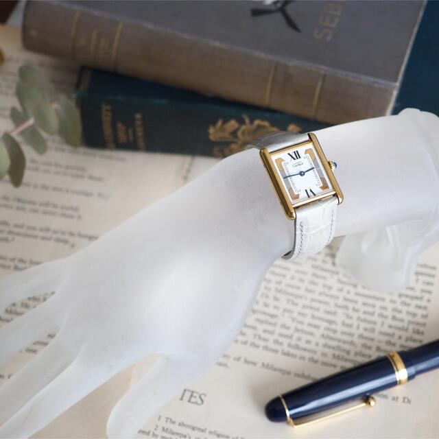 Cartier(カルティエ)の美品✴︎カルティエ マストタンク スリーカラー 純正尾錠✴︎ロレックス オメガ レディースのファッション小物(腕時計)の商品写真