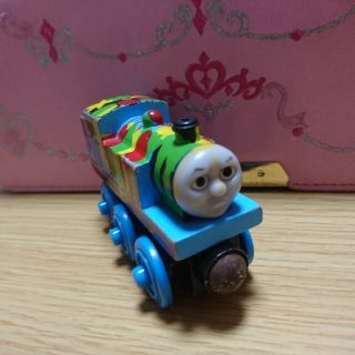 トイザラス(トイザらス)の木製トーマス(鉄道模型)