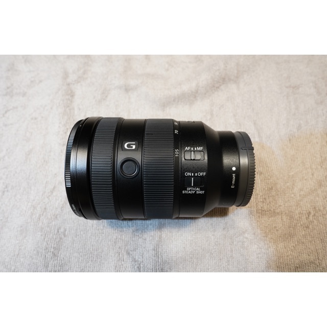 SONY(ソニー)のSONY SEL24105G 24-105mm F4（プロテクター付） スマホ/家電/カメラのカメラ(レンズ(ズーム))の商品写真
