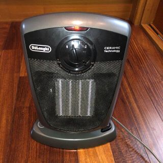 デロンギ(DeLonghi)のデロンギセラミックファンヒーター(ファンヒーター)