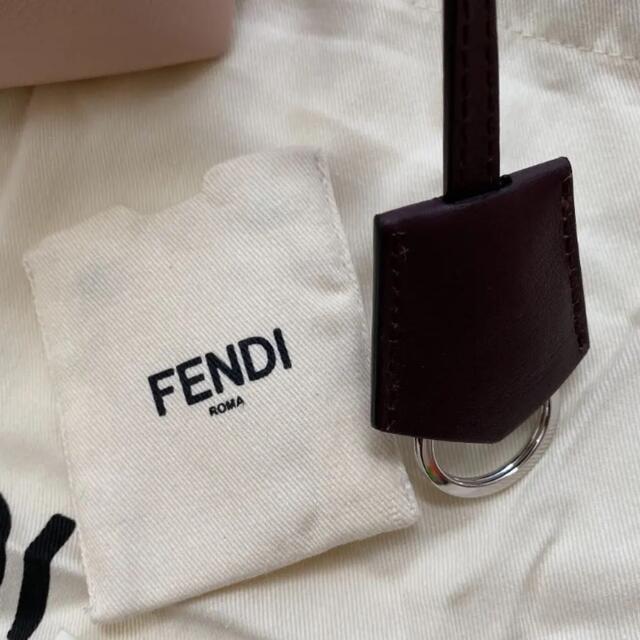 FENDI(フェンディ)の新品未使用　FENDI バイザウェイ　ミニ　スモール　トリコロール レディースのバッグ(ショルダーバッグ)の商品写真