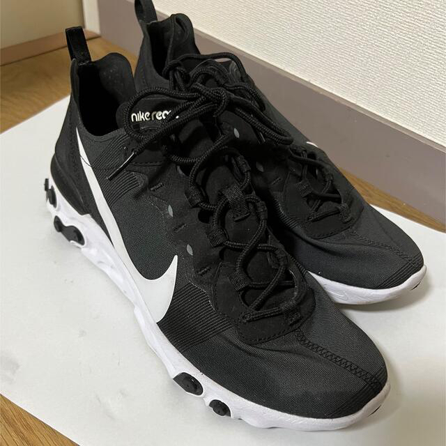 NIKE メンズスニーカー