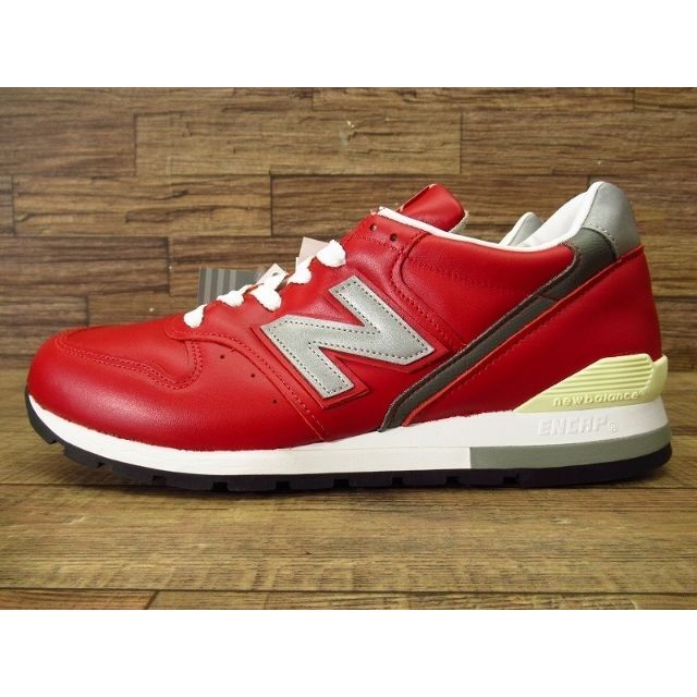 New Balance(ニューバランス)の新品USA製 ニューバランス M996NCA 復刻 スニーカー 赤 27.5cm メンズの靴/シューズ(スニーカー)の商品写真