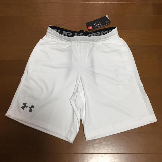 UNDER ARMOUR(アンダーアーマー)のアンダーアーマー トレーニング ハーフパンツ【タグ付、新品】 メンズのパンツ(ショートパンツ)の商品写真