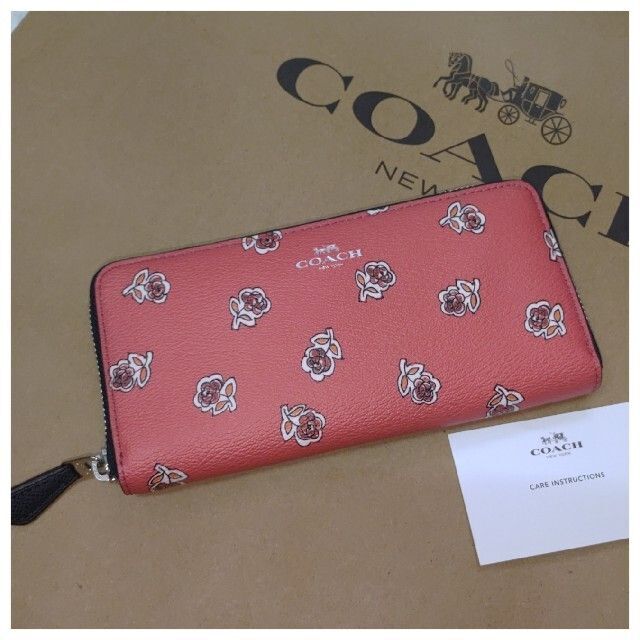 COACH(コーチ)の[匿名配送] 新品 COACH コーチ ラウンドファスナー 長財布 オレンジ系 レディースのファッション小物(財布)の商品写真