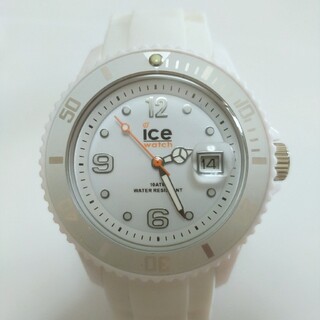 アイスウォッチ(ice watch)のIce watch　腕時計　ホワイト(腕時計(アナログ))
