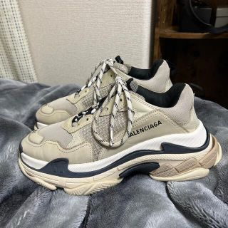 BALENCIAGA - balenciaga triple s トリプルエス 41 バニラの BALENCIAGA - balenciaga triple s トリプルエス 41 バニラの