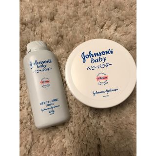 ジョンソン(Johnson's)の【 新品未使用 】2個セット (バラ売り可能) ジョンソンベビー ベビーパウダー(その他)