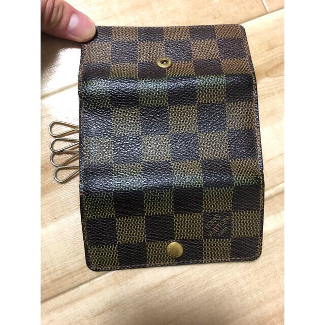 LOUIS VUITTON(ルイヴィトン)のLOUIS VUITTON キーケース メンズのファッション小物(キーケース)の商品写真