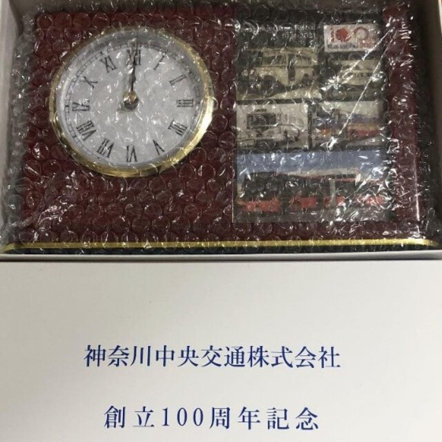 神奈中バス　100周年記念　電波時計 インテリア/住まい/日用品のインテリア小物(置時計)の商品写真