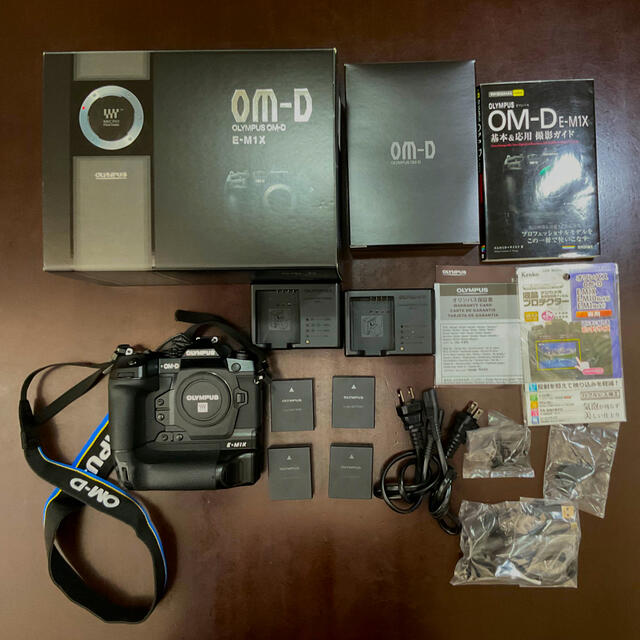 ミラーレス一眼 美品 OLYMPUS OM−D E−M1X hiroty77様専用