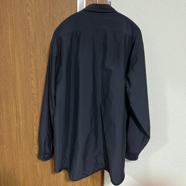 COMOLI(コモリ)のCOMOLI コモリ　ナイロンシャツジャケット 20aw サイズ3 メンズのジャケット/アウター(ナイロンジャケット)の商品写真